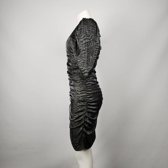 Soaked In Luxury Green Animal Print Ruched Mini Dress Size M - Picture 6 of 11